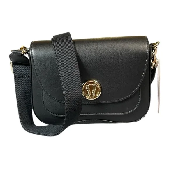 Lululemon Cactus Leather Crossbody Bag Black With Gold Hardware & Dust Bag - Picture 2 of 16